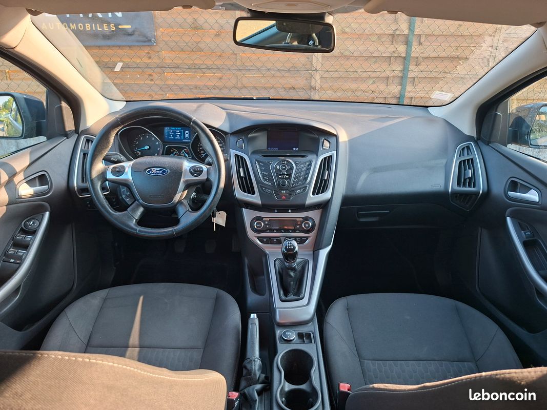 Ford Focus 1.0 Ecoboost 100 Titanium (image 4)