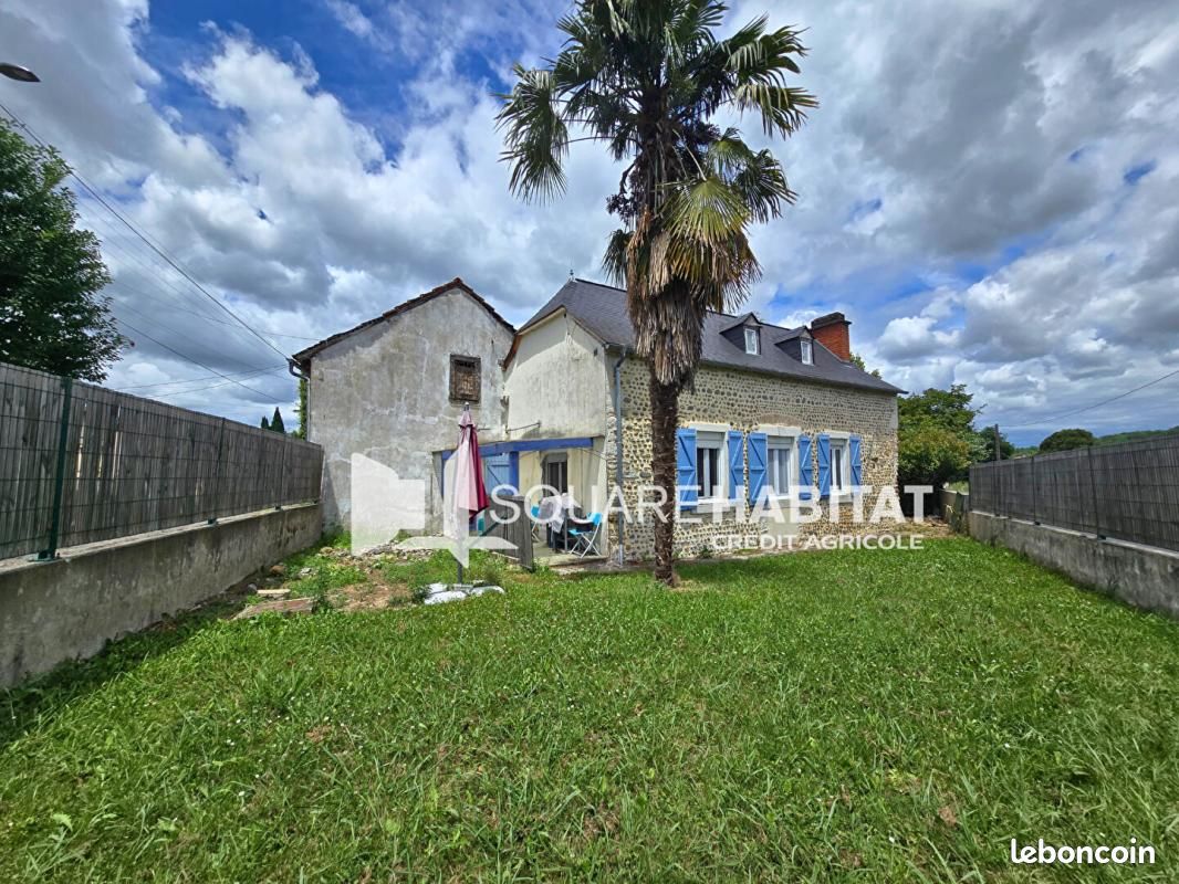 Maison 9 pièces 196 m² · à Monein · 196 m² · 231 700 €