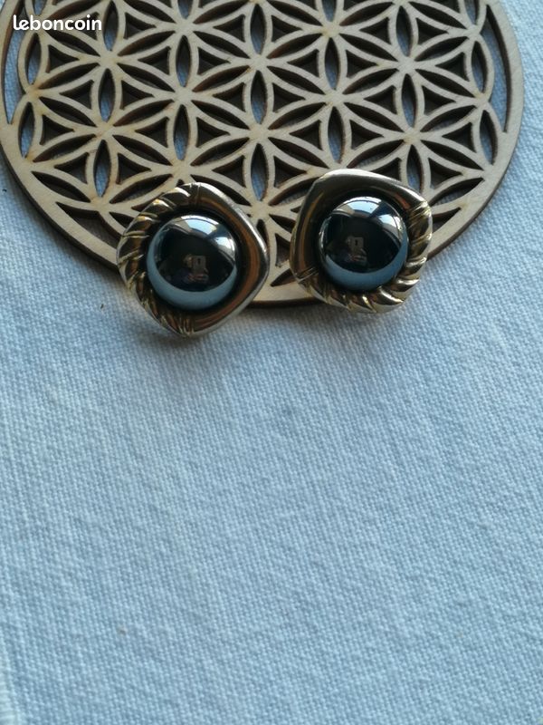 Boucles d'oreilles Clip Carrées-Cabochon rond Hématite pierre naturelle- gris anthracite et doré- Vintage 90- Chic Couture (image 3)