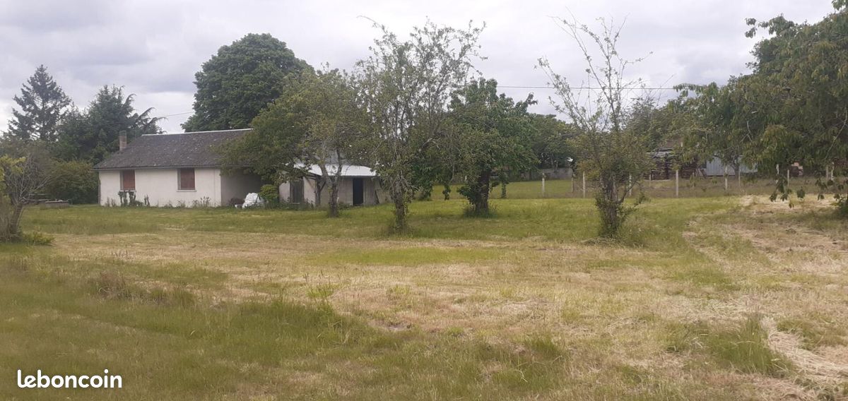 Terrain 1 660 m² Bauge En Anjou · à Baugé-en-Anjou · 48 990 €