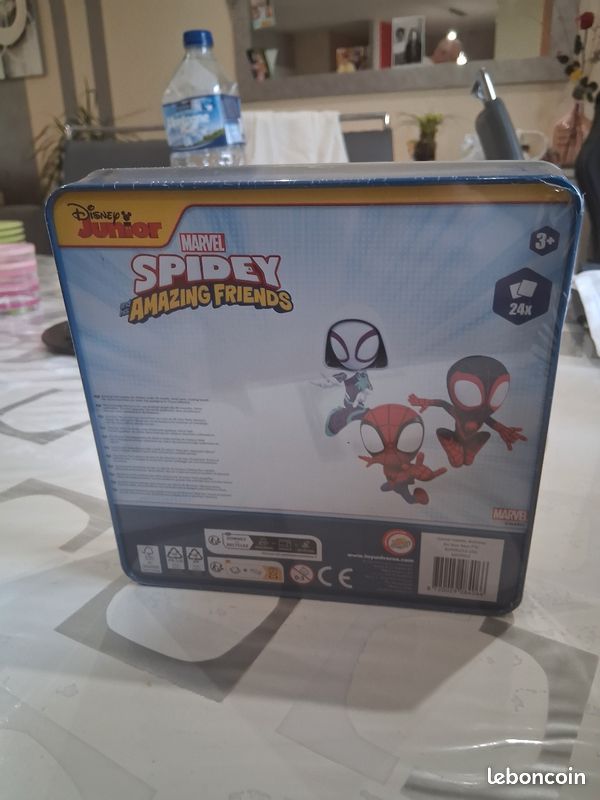 Coffret domino neuf sous blister Disney Marvel Spidey (image 2)