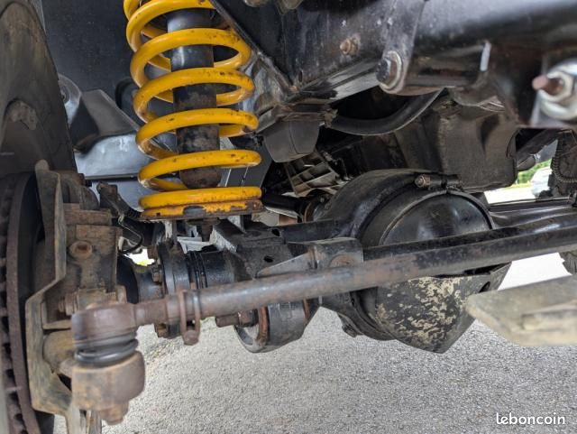 Land Rover Defender 110 TD5 (image 7)