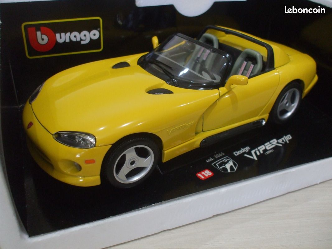 Ref: 3065 dodge viper rt 10 bburago metal 1/18 (image 1)