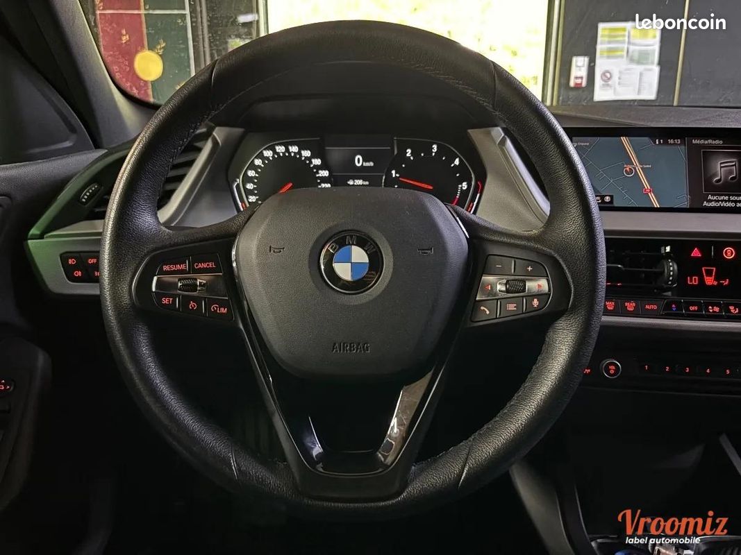 Bmw Serie 1 1.5 116 D 115 cv LOUNGE DKG-7 I CARPLAY - CAMERA DE RECUL (image 23)