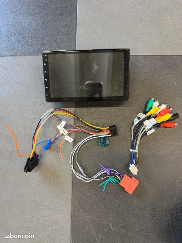 Écran CarPlay 2 DIN Bluetooth avec adaptateur (image 1)