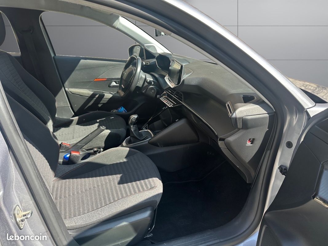 PEUGEOT 208 BUSINESS Active Business ( SUIVIE UNIQUEMENT PEUGEOT + Distribution effectuée ) (image 16)