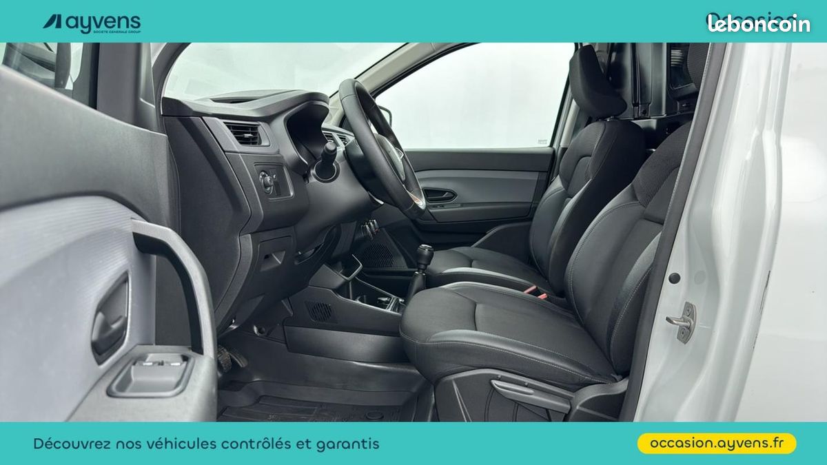 Renault Express Van 1.3 TCe 100ch Confort (image 21)