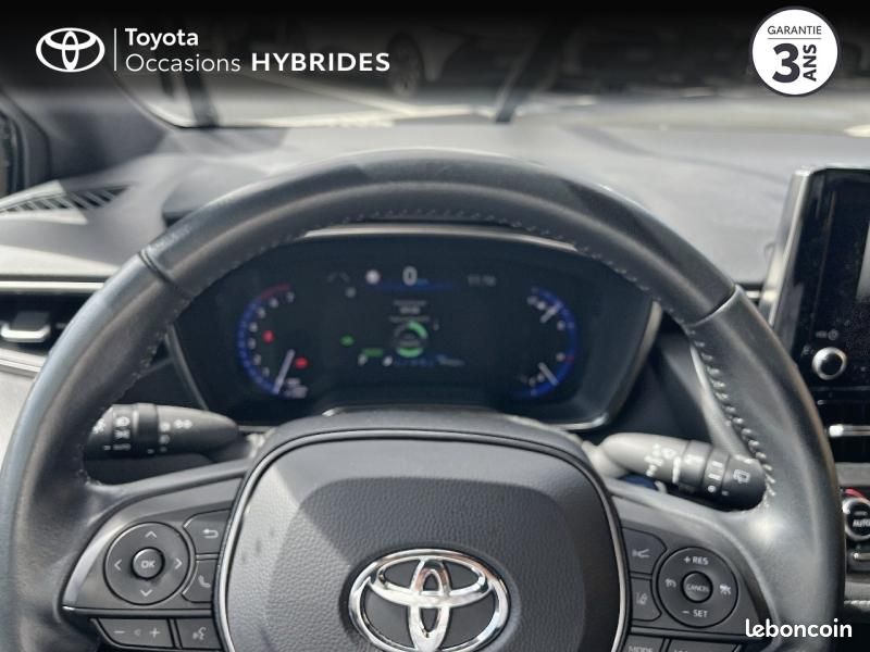 Toyota Corolla 122h Dynamic MY22 (image 13)