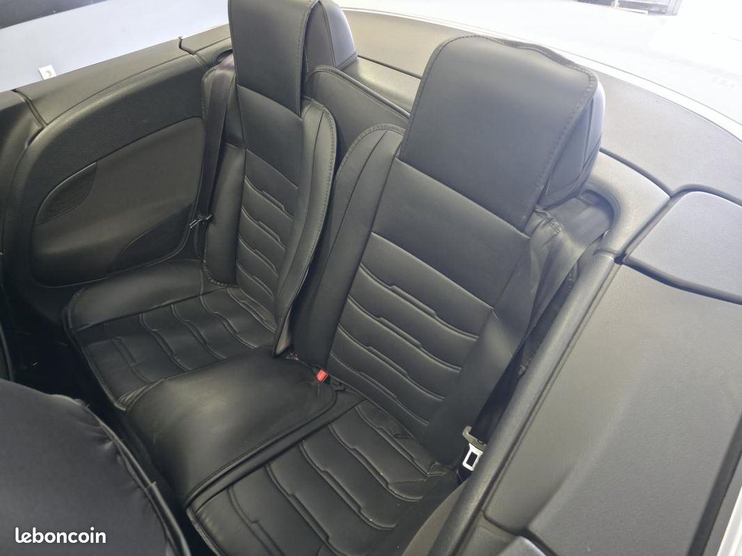 VOLKSWAGEN EOS 2.0 16V TDI- 140 - BV DSG 6 Sportline VENTE A MARCHAND (image 10)