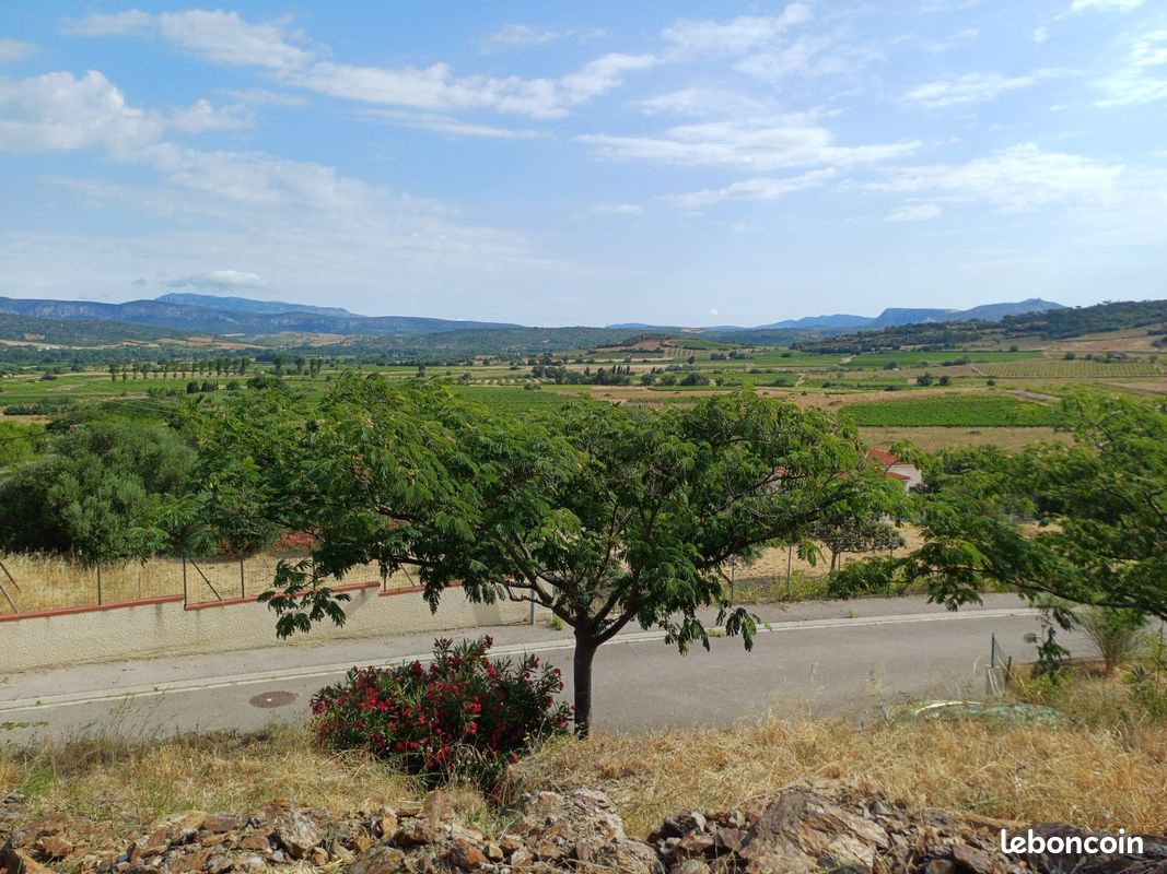 Terrain constructible · à Montner · 169 000 €