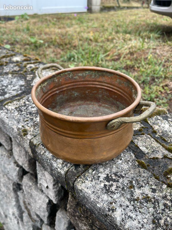 Pot en cuivre (image 2)
