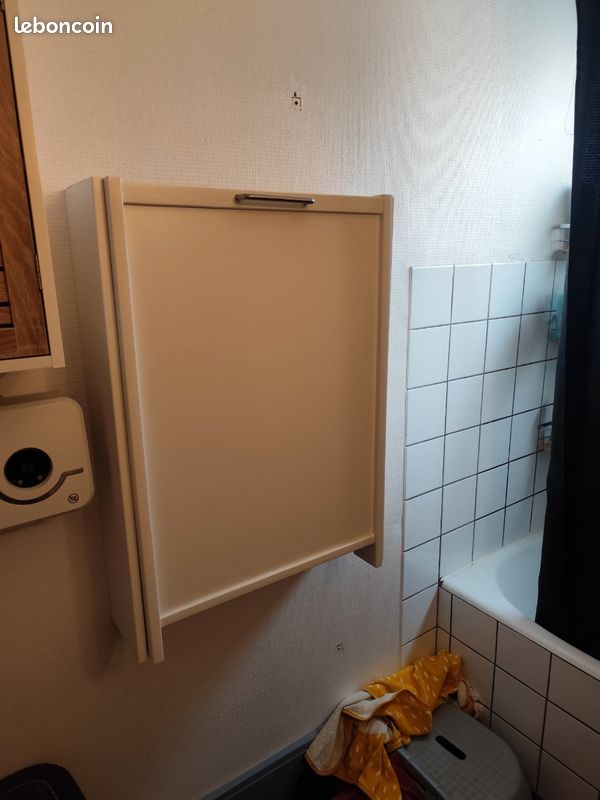 Table a langer murale (image 1)