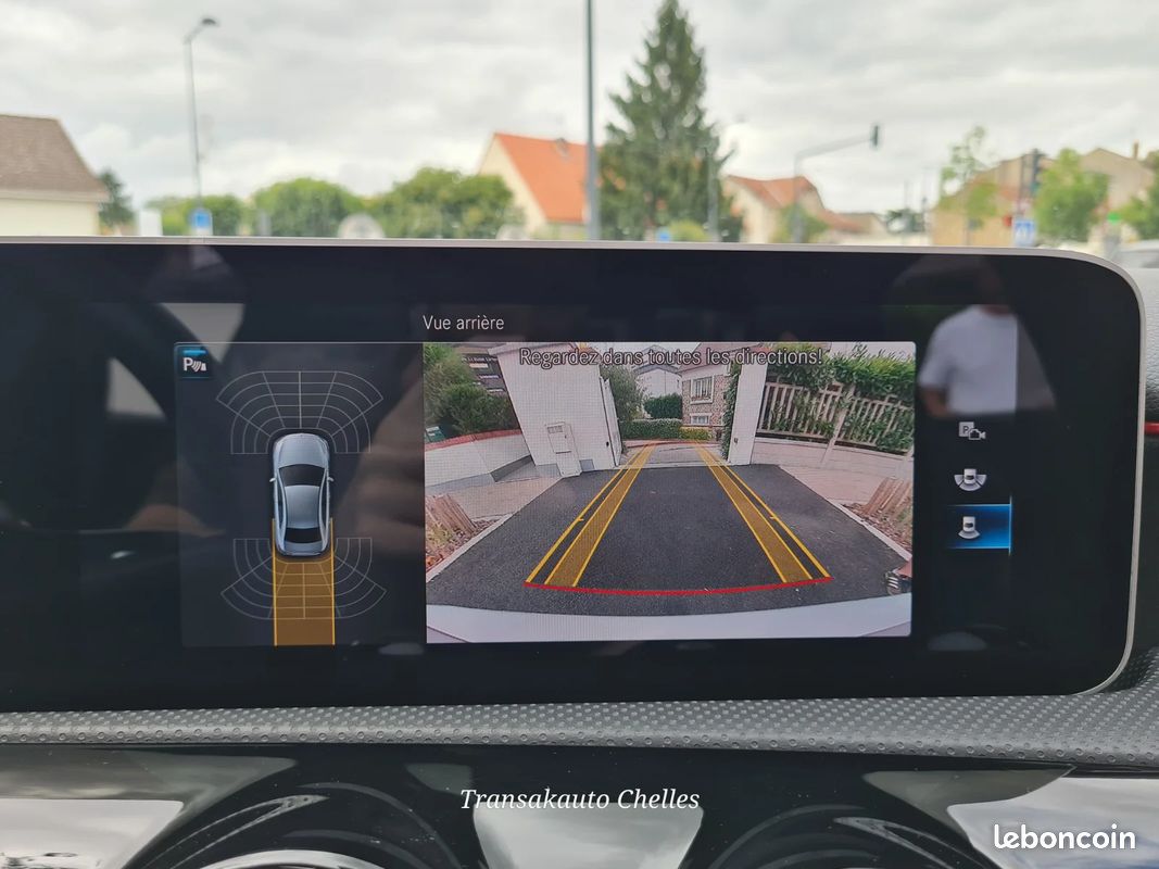 MERCEDES CLASSE A BERLINE 180 d 7G-DCT AMG Line (image 32)
