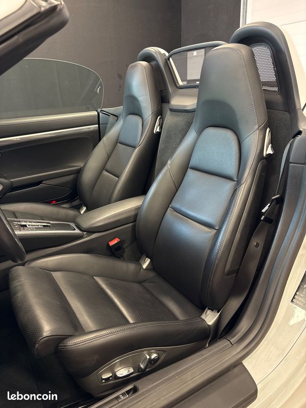 PORSCHE 718 BOXSTER 2.0 300 PDK BVA Origine France / Option PORSCHE EXCLUSIVE (image 15)