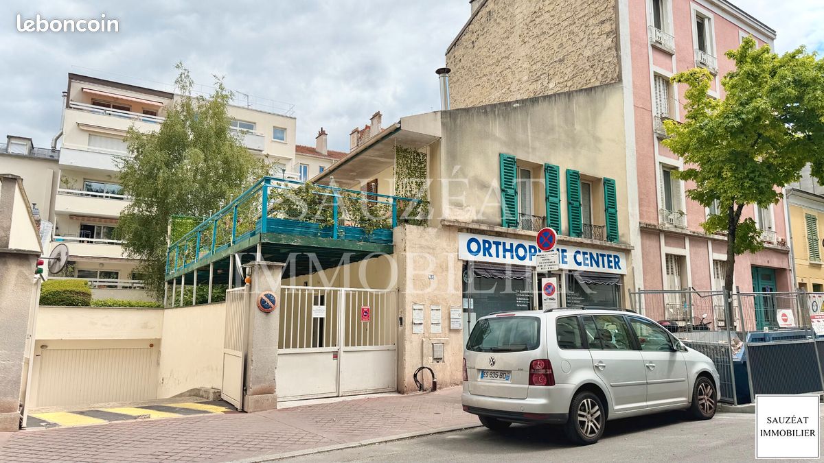 Maison 10 pièces 200 m² · à Montrouge · 200 m² · 1 890 000 €