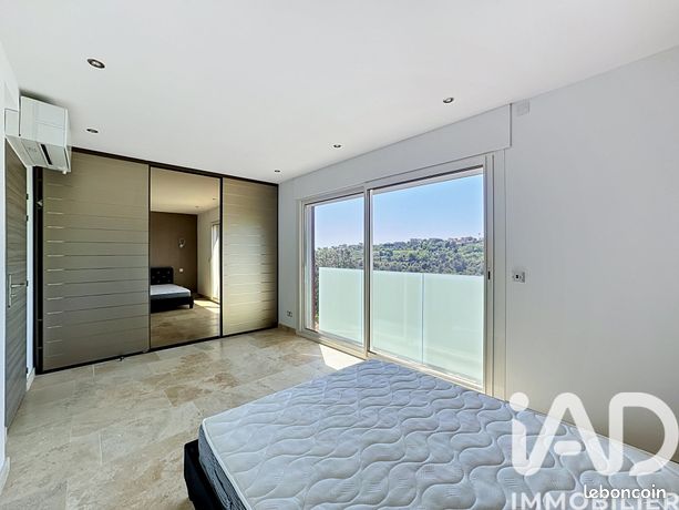 Villa 5 pièces 138 m² — 13