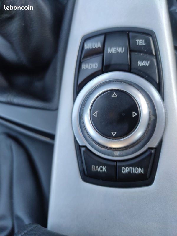 BMW Série 3 320 D A X-Drive 184ch Luxury MOTUR A CHAINE (image 19)