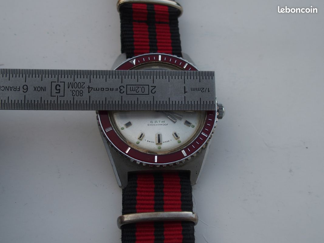 Montre Ancienne Suisse Mécanique - Style Art Déco - Ne Fonctionne Pas (Balancier Libre) - Vintage