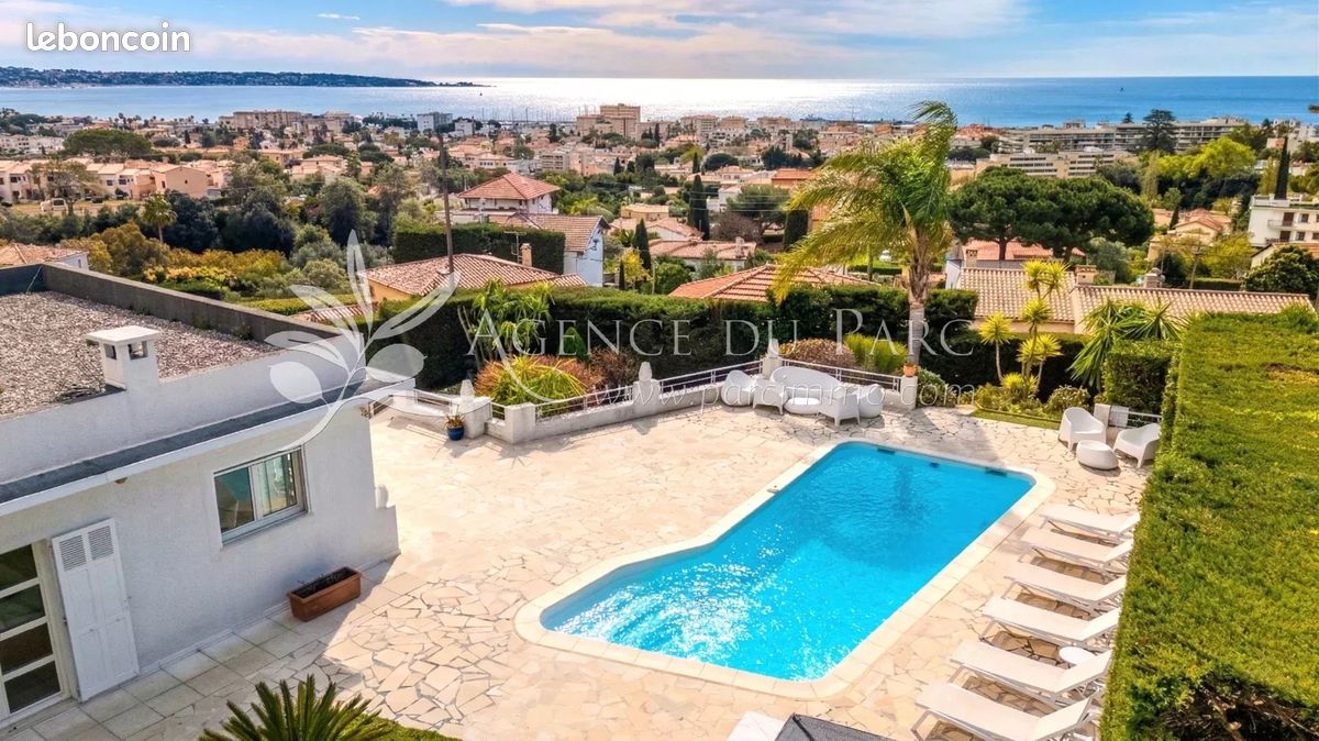 Maison 6 pièces 174 m² · à Vallauris · 174 m² · 2 680 000 €