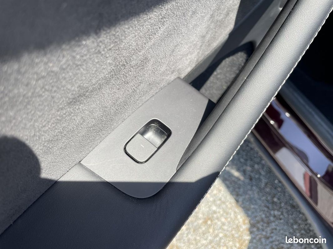 Tesla model y awd performance + attelage - garantie constructeur (image 34)