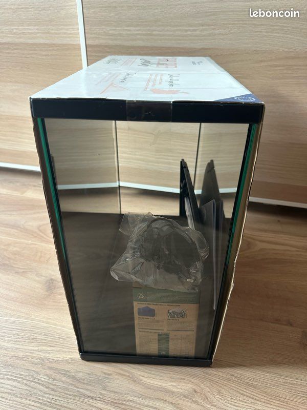Aquarium Aquatlantis Explorer Dublin 28L (image 3)