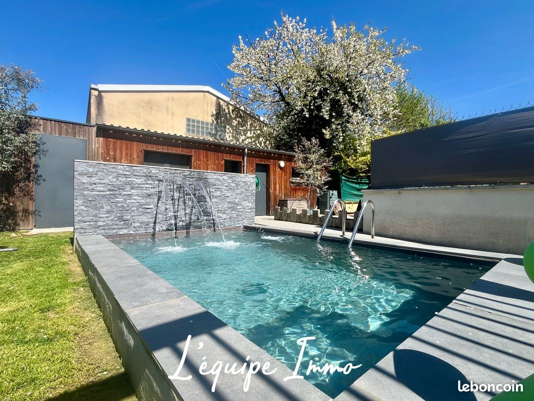 Maison 7 pièces 123 m² · à Auch · 123 m² · 235 000 €