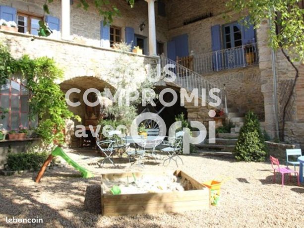 Mas 4 pièces 110 m²