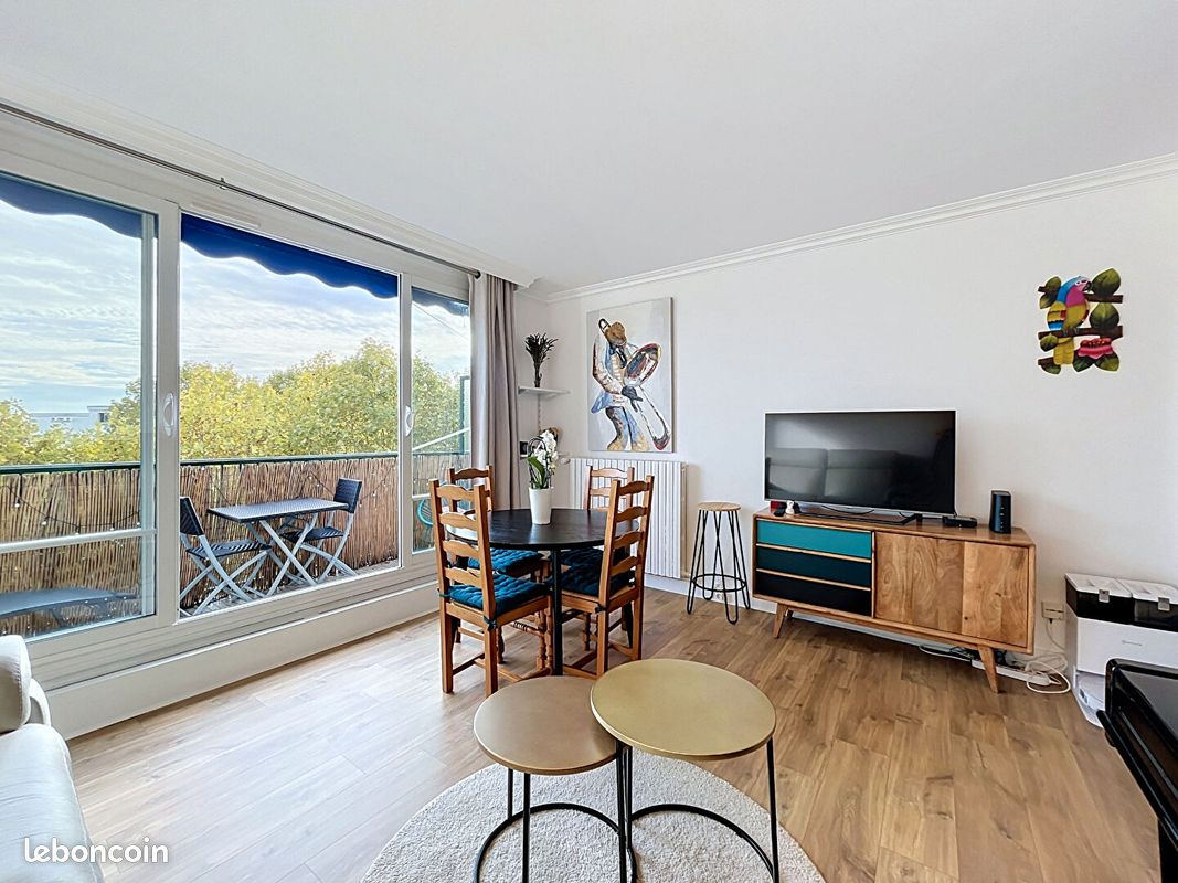 Appartement 3 pièces 60 m² · à Neauphle-le-Château · 60 m² · 180 000 €