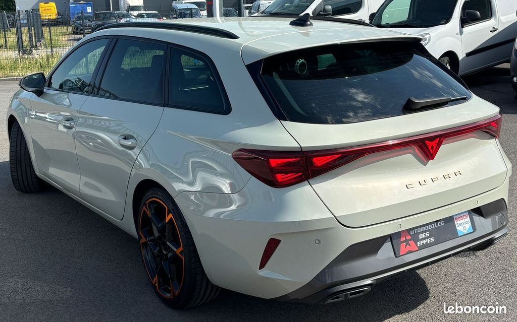 Cupra Leon Ph2 SportTourer 1.5 eTSI 150Ch Pk Performance (image 2)