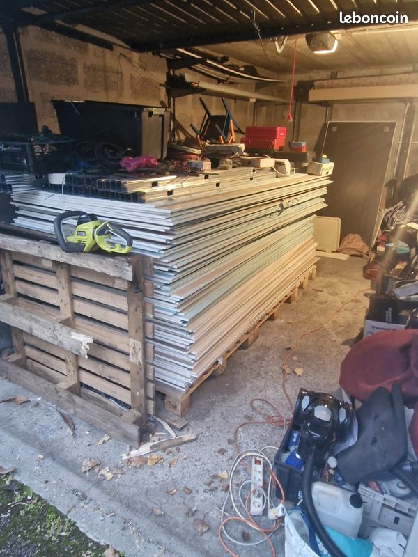 Lot plaques de placo BA13 + rails – Prix intéressant (image 1)