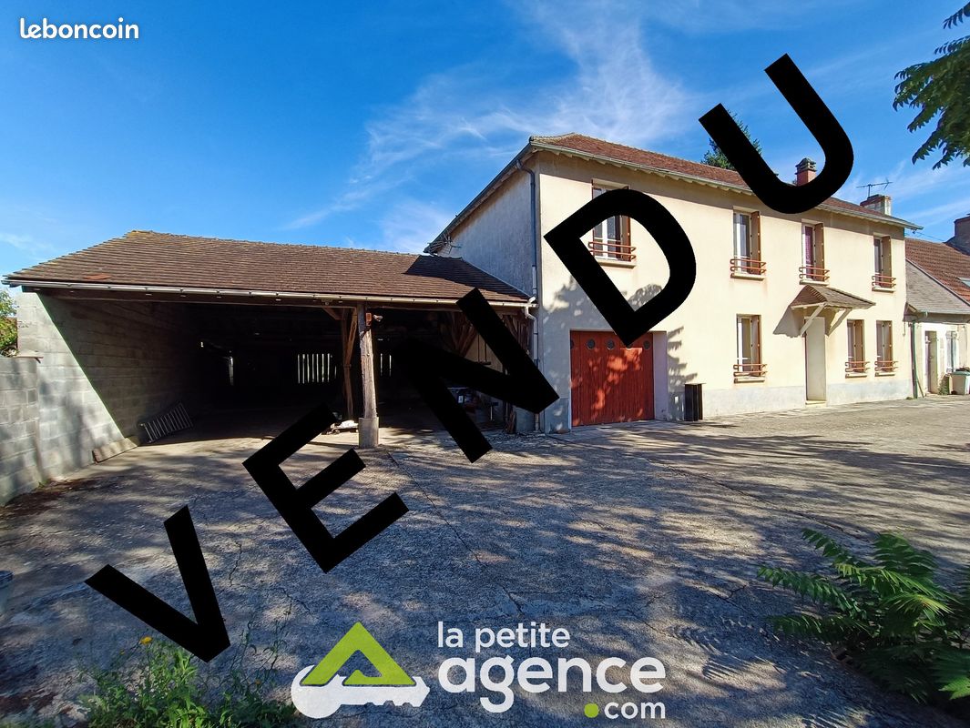 Maison 7 pièces 160 m² · à Sancergues · 160 m² · 66 000 €