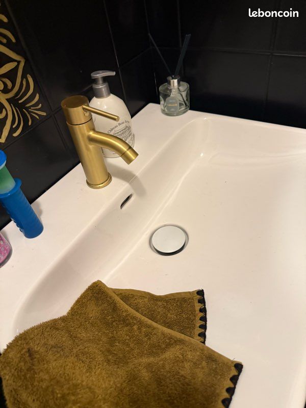 Meuble lavabo, vasque et mitigeur (image 3)