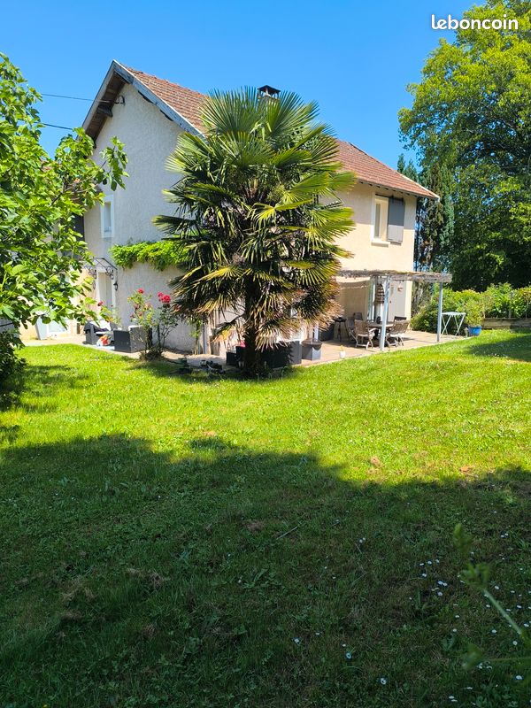 Maison 5 pièces 130 m² · à Les Avenières Veyrins-Thuellin · 130 m² · 285 000 €