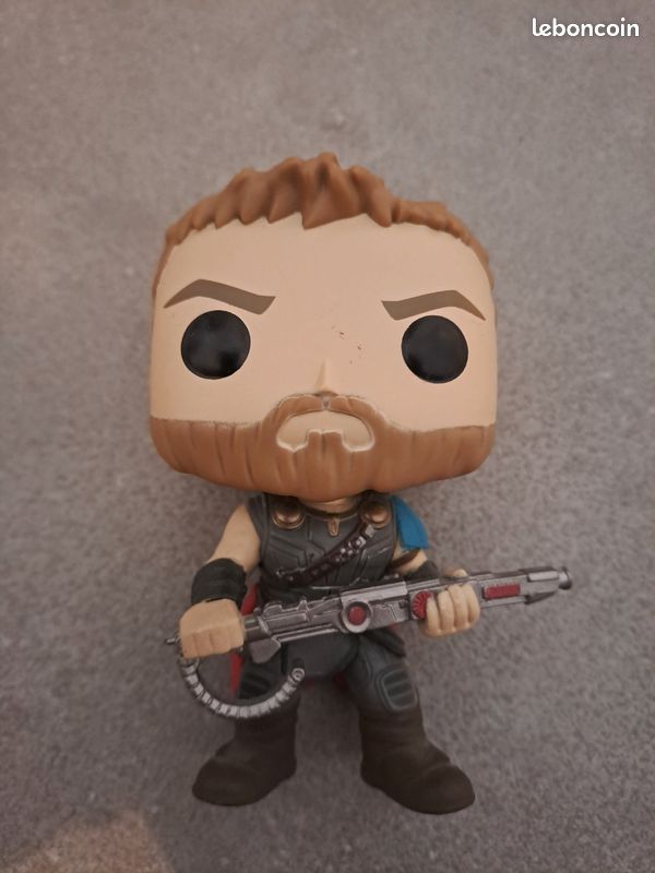 Figurine Pop Thor Ragnarok (image 1)