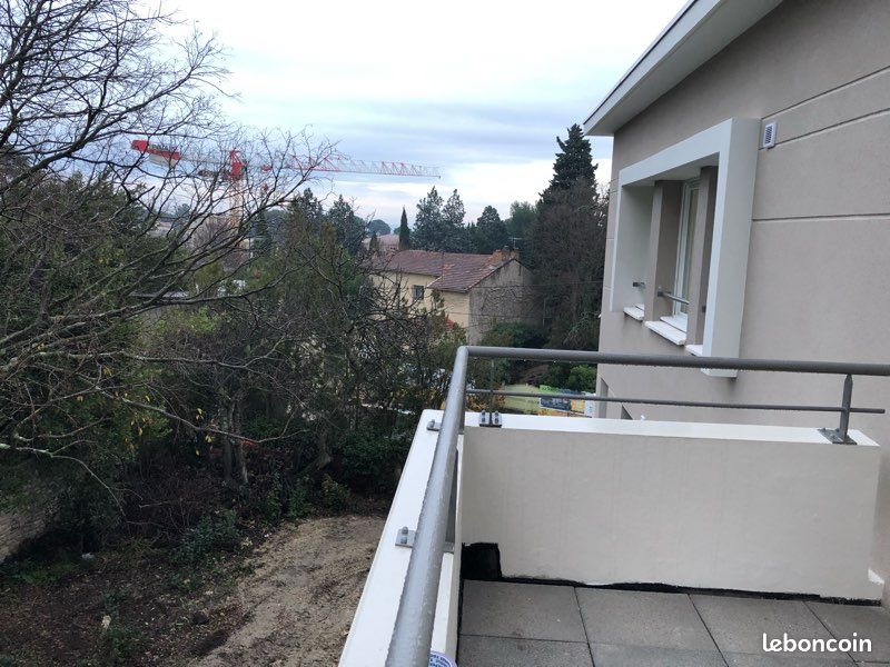 Appartement 2 pièces 44 m² · à Villeneuve-lès-Avignon · 44 m² · 633 €/mois