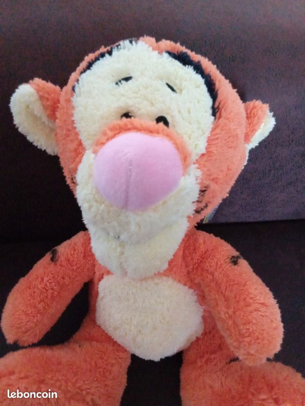 Découvrez tous les doudous et peluches Tigrou - Doudou Malin