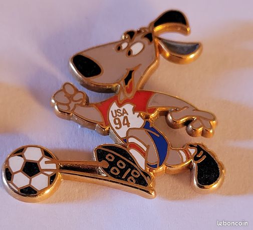 Pin's football / World cup USA 94 - signé 1992 ISL starpin's