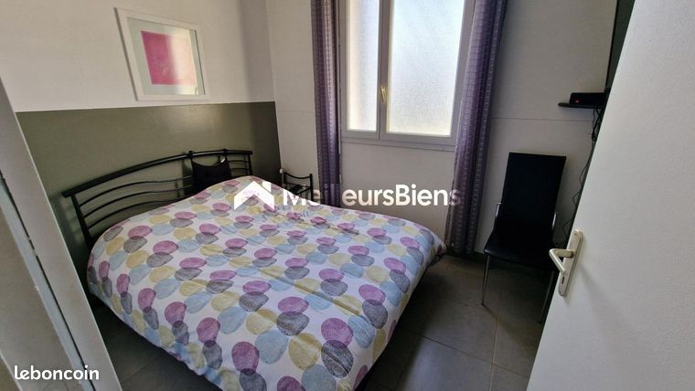 https://img.leboncoin.fr/api/v1/lbcpb1/images/3d/d5/f6/3dd5f69680491e4352a0af488af593542a001adf.jpg?rule=ad-image