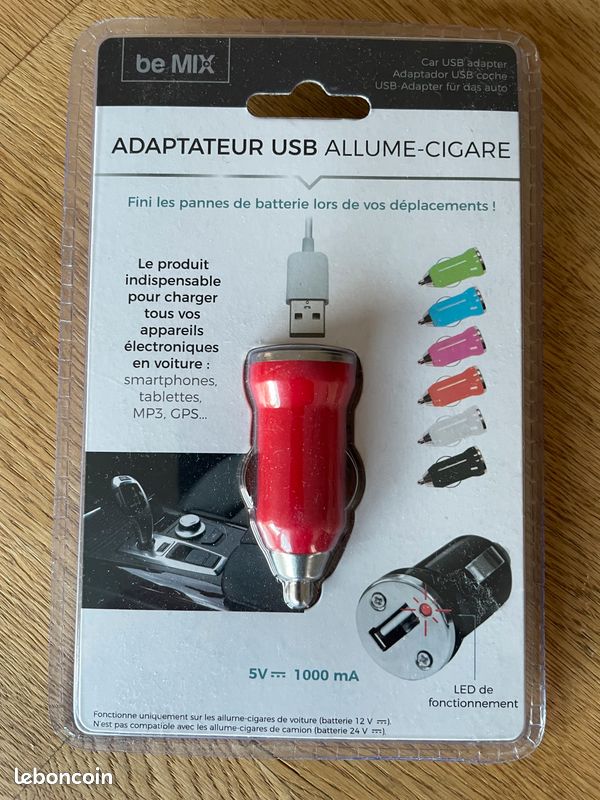 Chargeur USB allume-cigare rouge voiture (avec Led de fonctionnement)