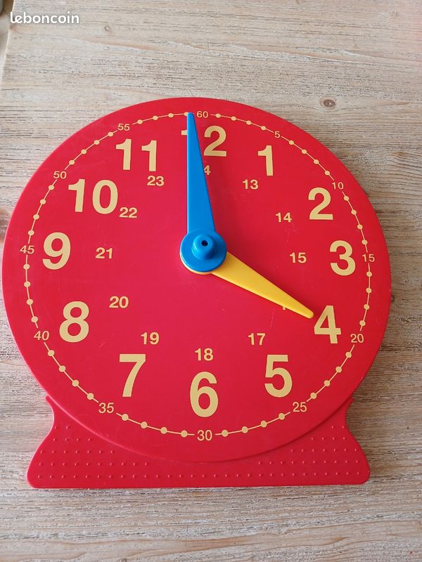 Horloge éducative grand format (image 2)