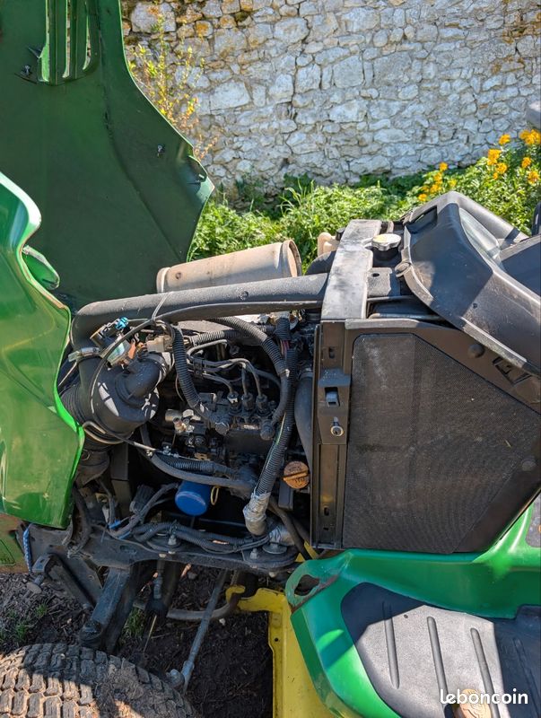 Tracteur John Deere x740 (image 5)