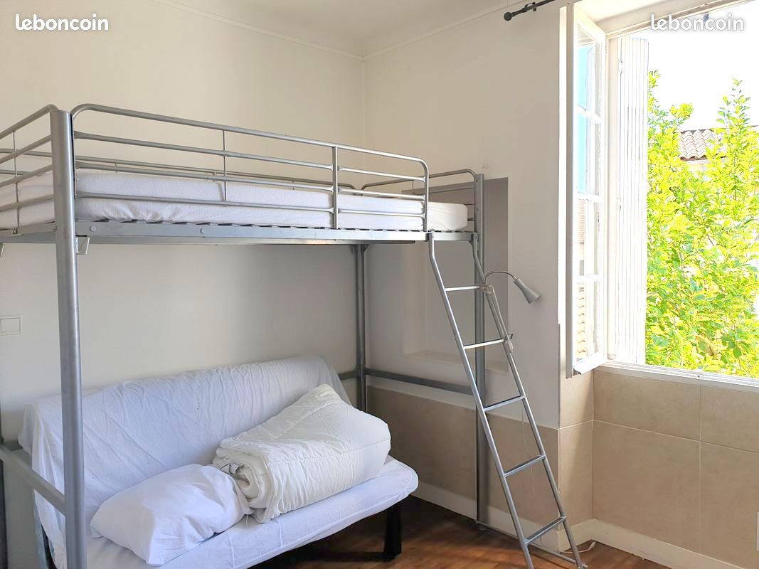 Appartement 2 pièces 17 m² · à Périgueux · 17 m² · 325 €/mois