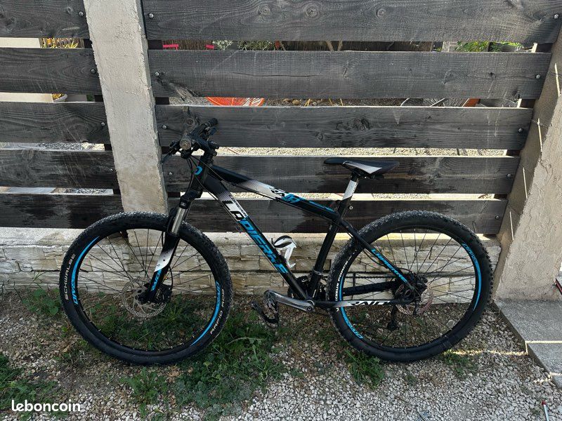 VTT Lapierre raid 327 - fourche à débloquer (image 1)