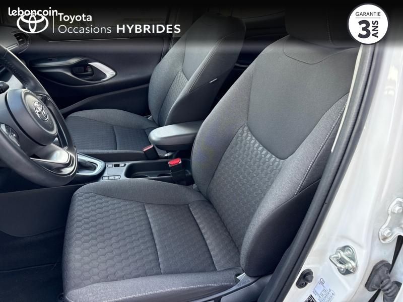 Toyota Yaris 116h Dynamic 5p MY22 (image 11)