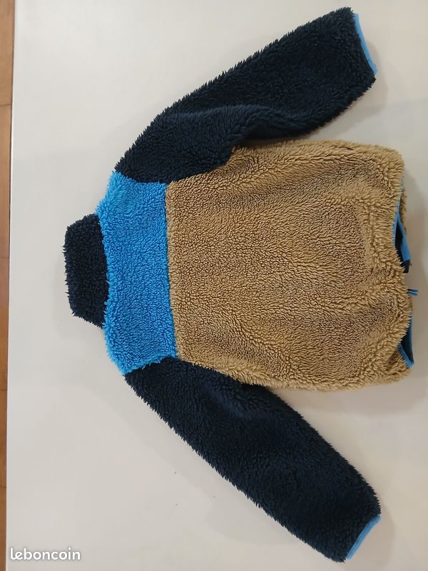 Polaire Enfant H&M 6-8 ans (image 2)