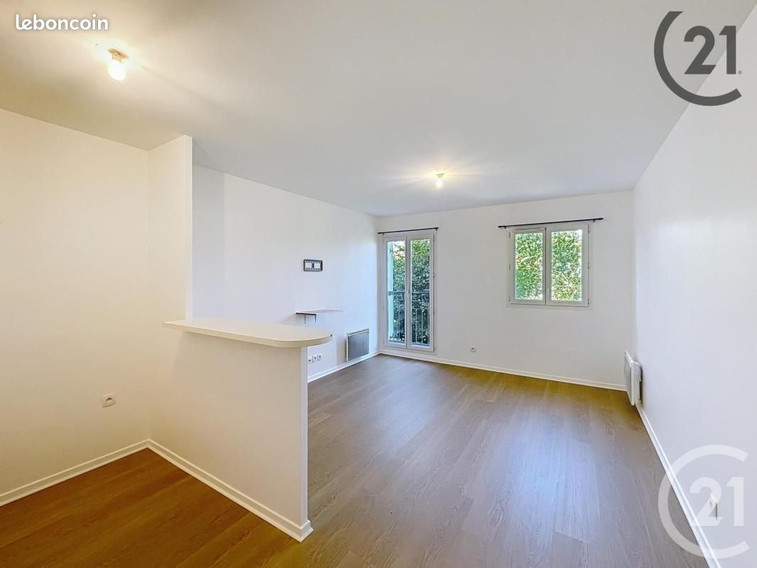 Appartement 1 pièce 28 m² · à Cesson · 28 m² · 619 €/mois