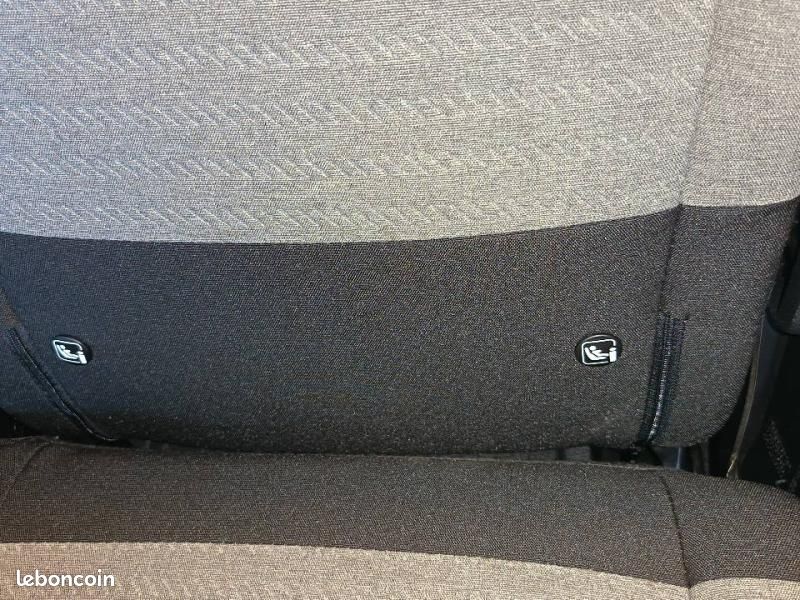 Citroen Berlingo Taille M - 1.5 BlueHDi 130ch S&S MAX EAT8 5 places (image 30)