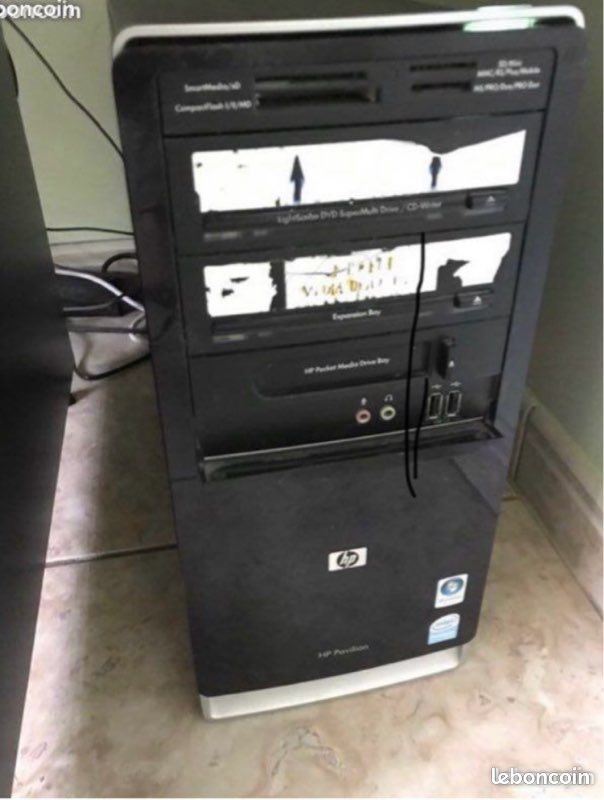 Ordinateur HP avec écran (image 2)