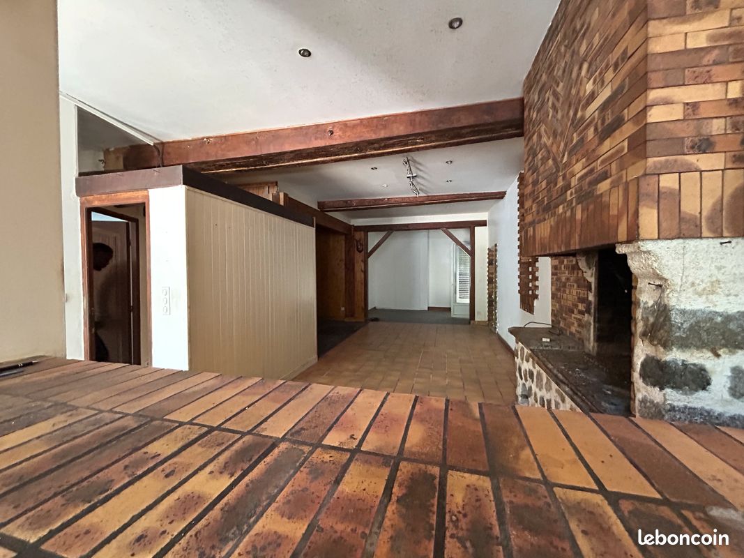 Appartement 3 pièces 87 m² · à Bordeaux · 86,5 m² · 140 000 €