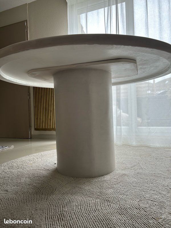 Table en ciment ciré (image 6)